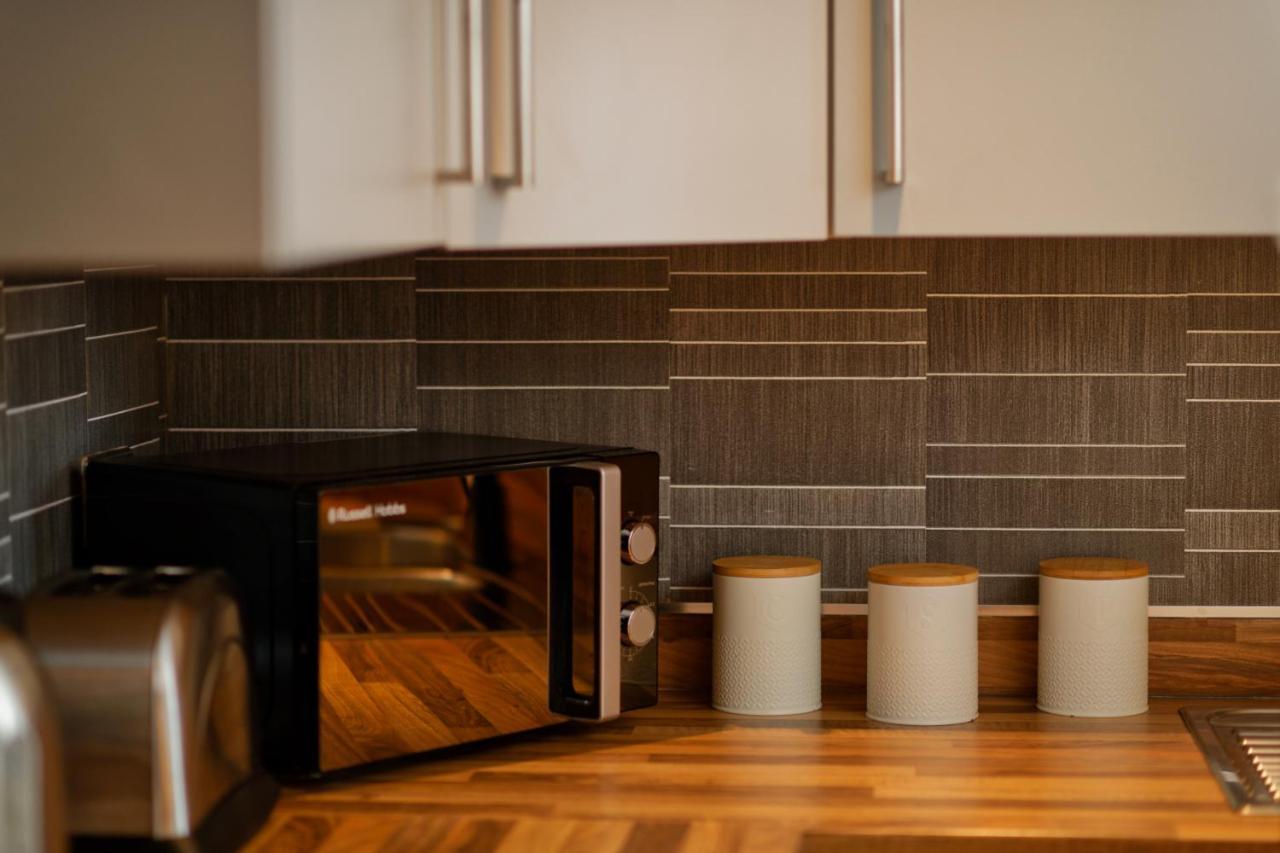 Sidemersey Livings- Convenient 1-Bedroom Flat With A View, Central Liverpool Buitenkant foto