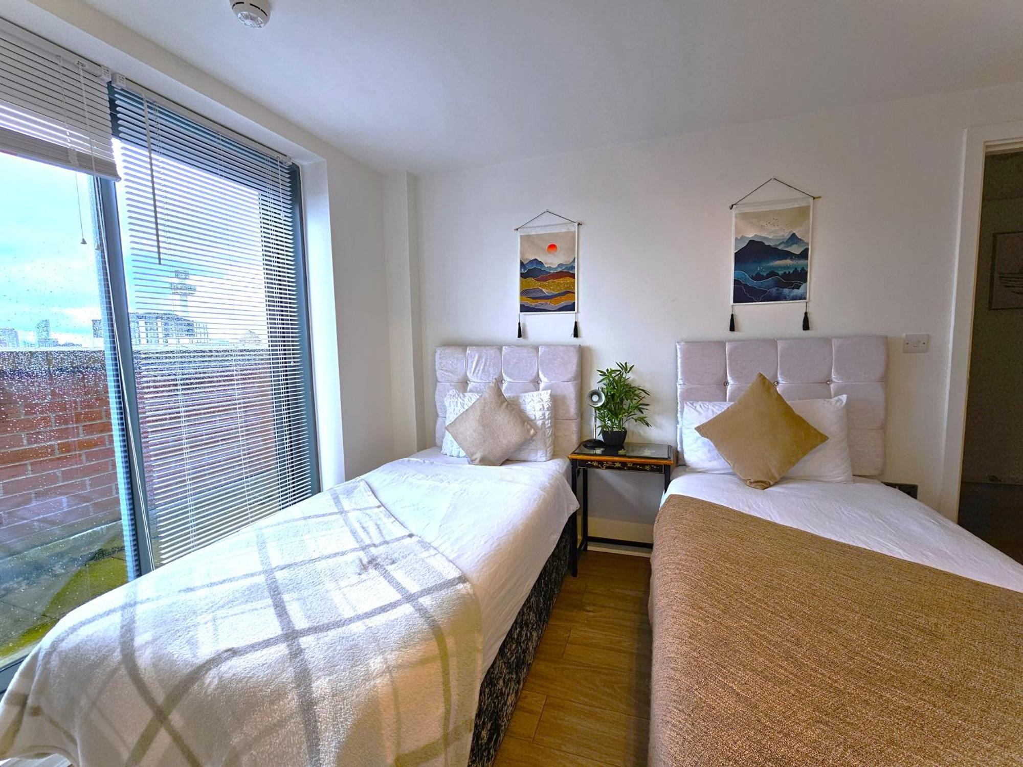 Sidemersey Livings- Convenient 1-Bedroom Flat With A View, Central Liverpool Buitenkant foto